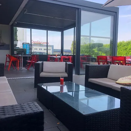 马德琳圣 - 马洛宜必思酒店 3* 圣马洛
